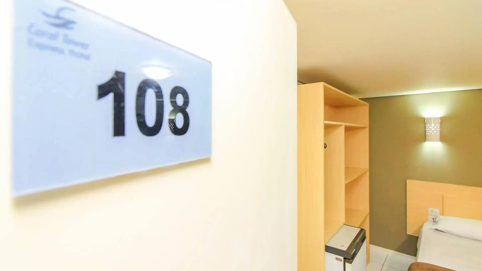 *** Hotel Coral Express, Prox Beira Rio, Hospital Mae De Deus Brazil