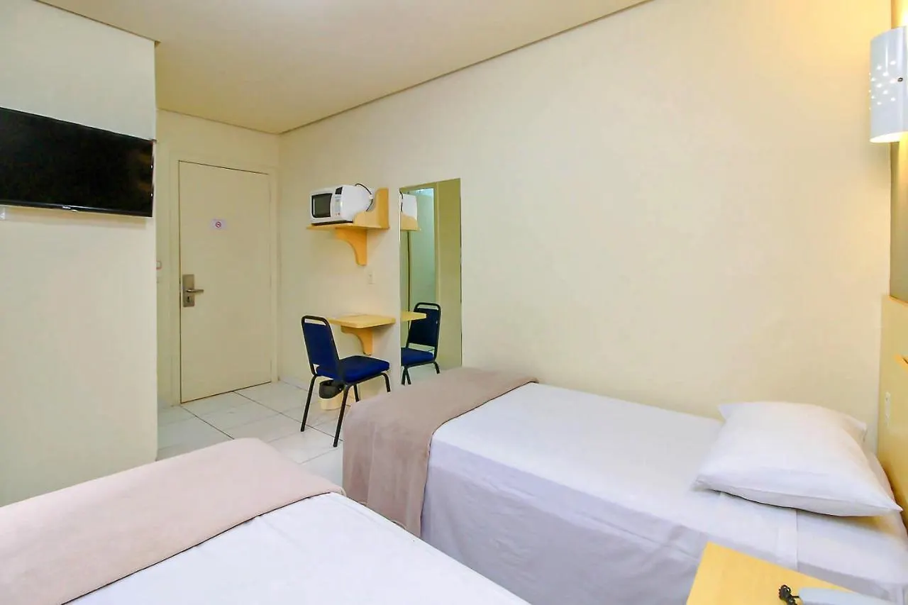 Hotel Coral Express, Proximo A Escola Duque De Caxias , Coronel Afonso Massot ,Padre Reus E As Provas Do Mp Porto Alegre 3*,  Brasile