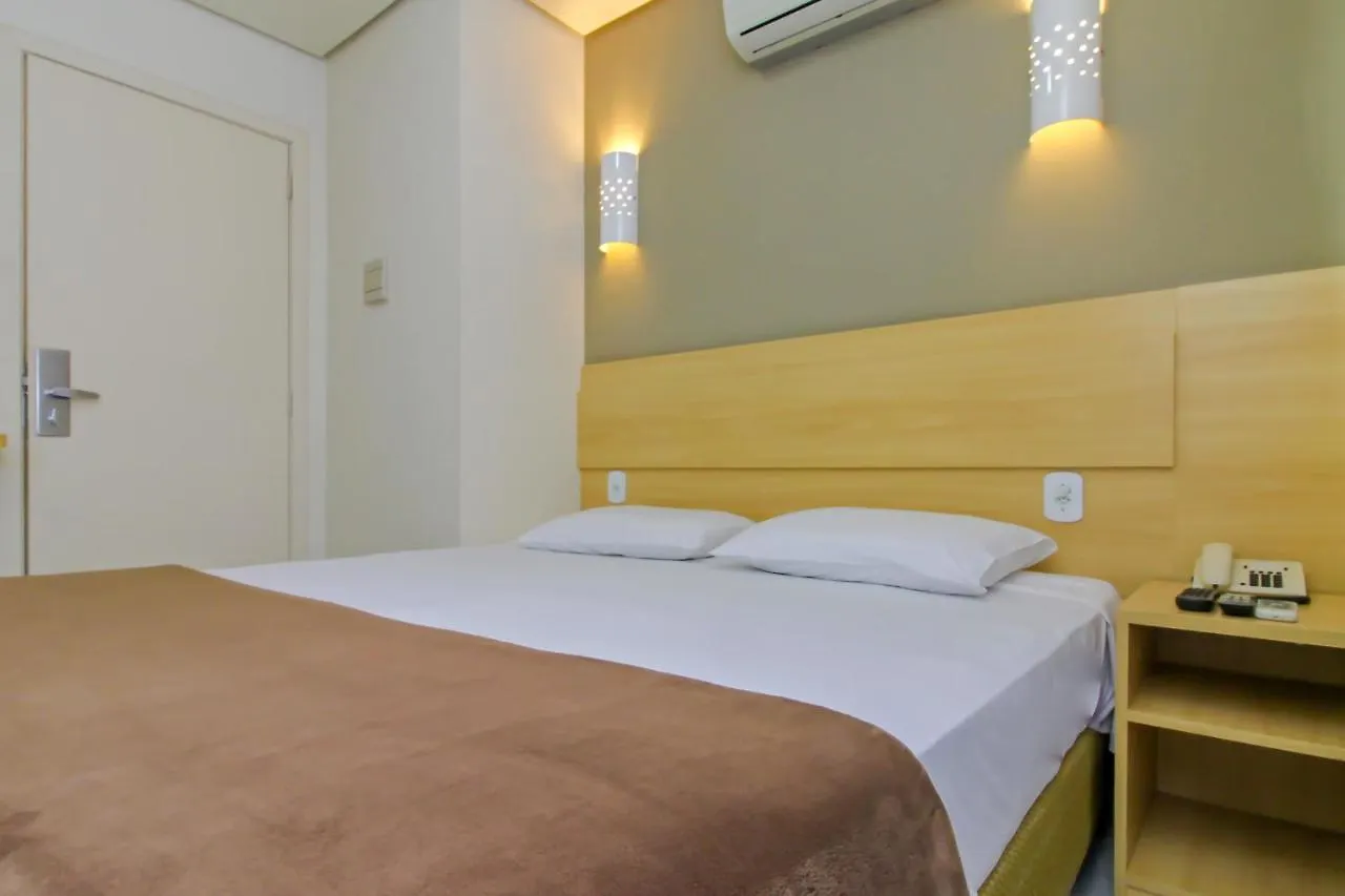 Hotel Coral Express, Proximo A Escola Duque De Caxias , Coronel Afonso Massot ,Padre Reus E As Provas Do Mp Porto Alegre