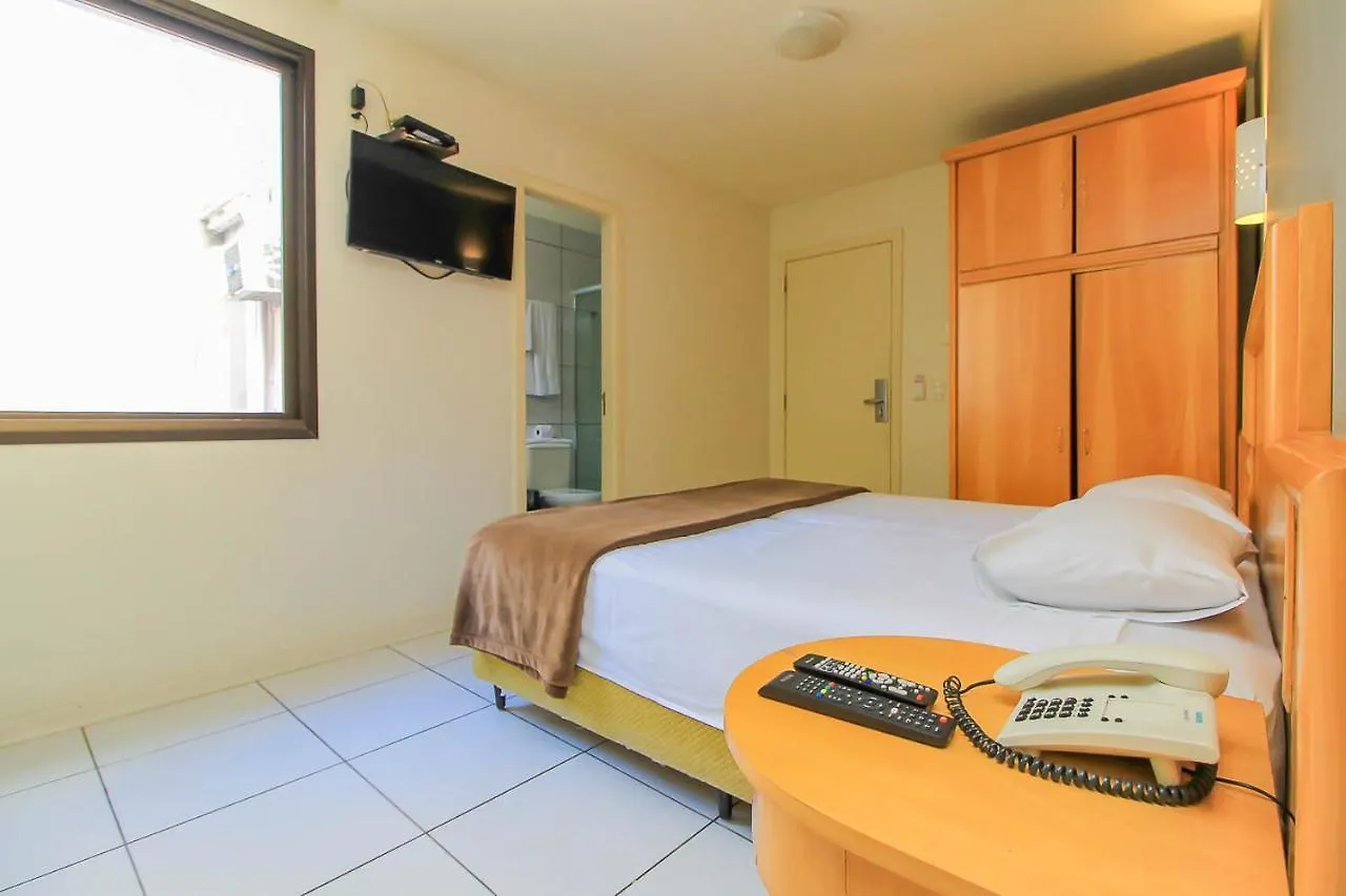 Hotel Coral Express, Proximo A Escola Duque De Caxias , Coronel Afonso Massot ,Padre Reus E As Provas Do Mp Porto Alegre 3*,  Brasile