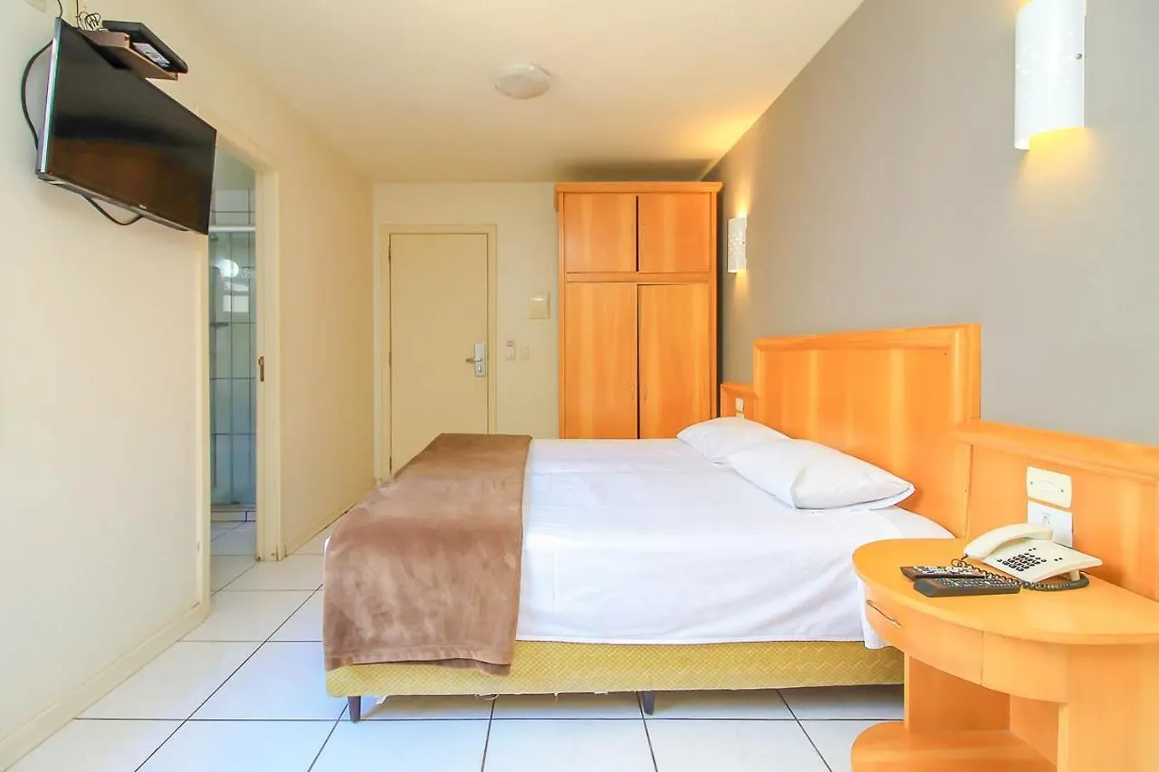 Hotel Coral Express, Proximo A Escola Duque De Caxias , Coronel Afonso Massot ,Padre Reus E As Provas Do Mp Porto Alegre 3*,