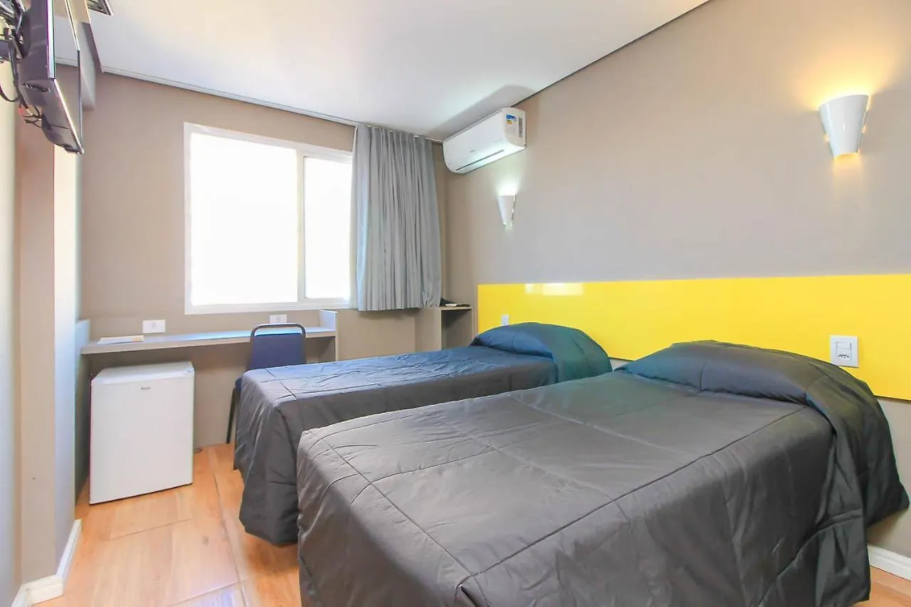 Hotel Coral Express, Proximo A Escola Duque De Caxias , Coronel Afonso Massot ,Padre Reus E As Provas Do Mp Porto Alegre