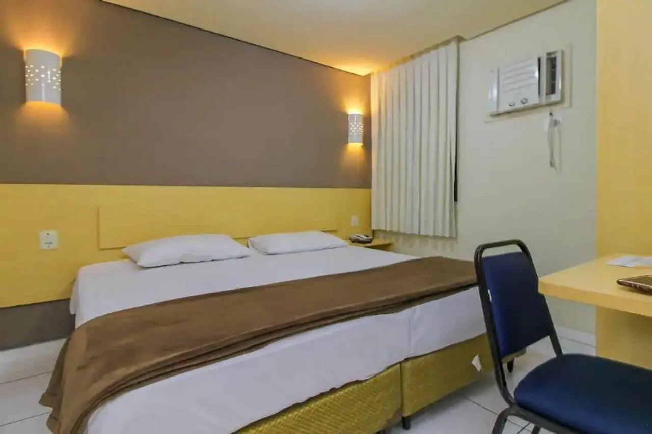 Hotel Coral Express, Proximo A Escola Duque De Caxias , Coronel Afonso Massot ,Padre Reus E As Provas Do Mp Porto Alegre